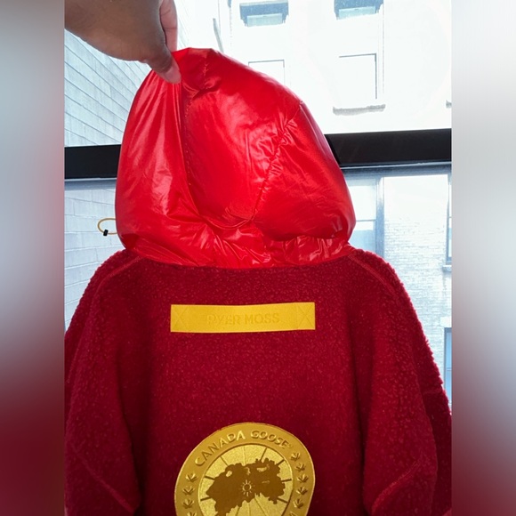 Red Canada Goose X Pyer Moss Throwback sweatshirt with yellow finishes - Picture 16 of 17